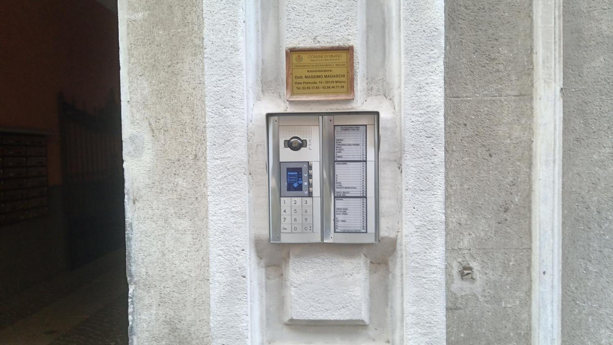 דירות Stanza Privata Con Bagno Nel Centro Di Milano מראה חיצוני תמונה